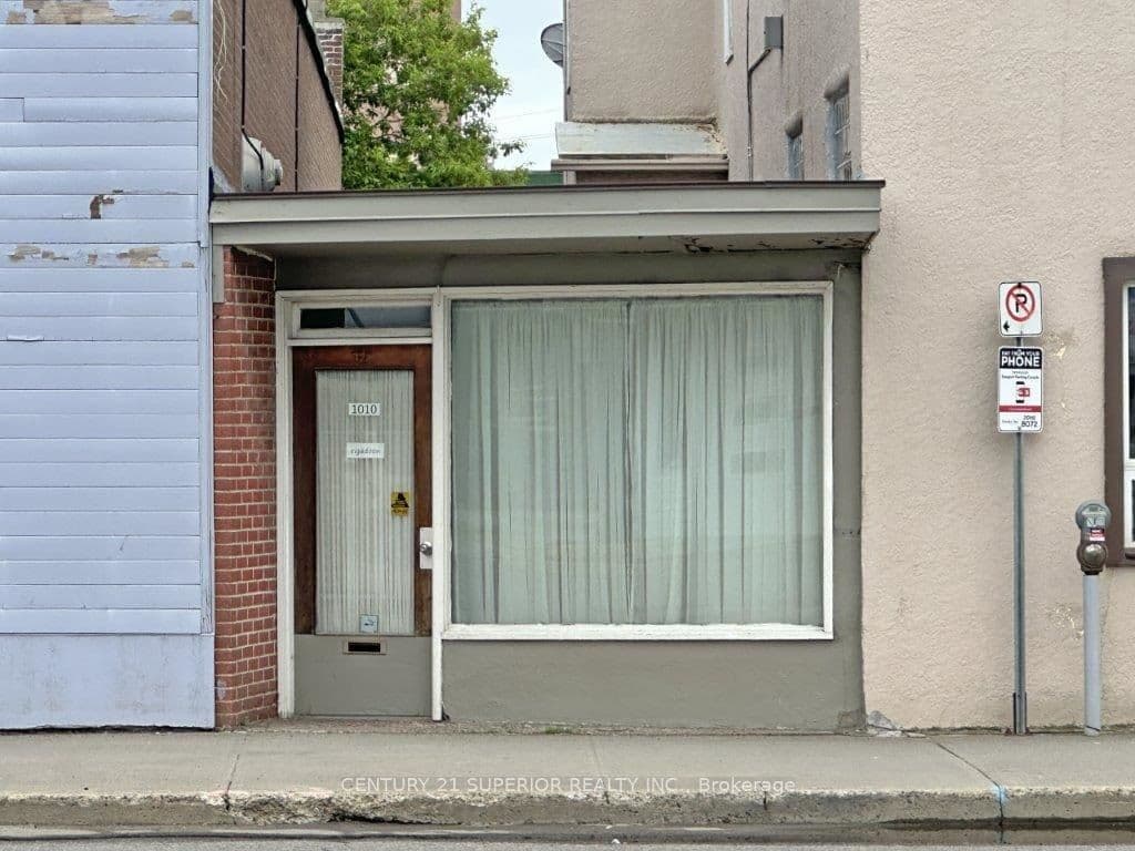1012 Victoria Ave photo 37