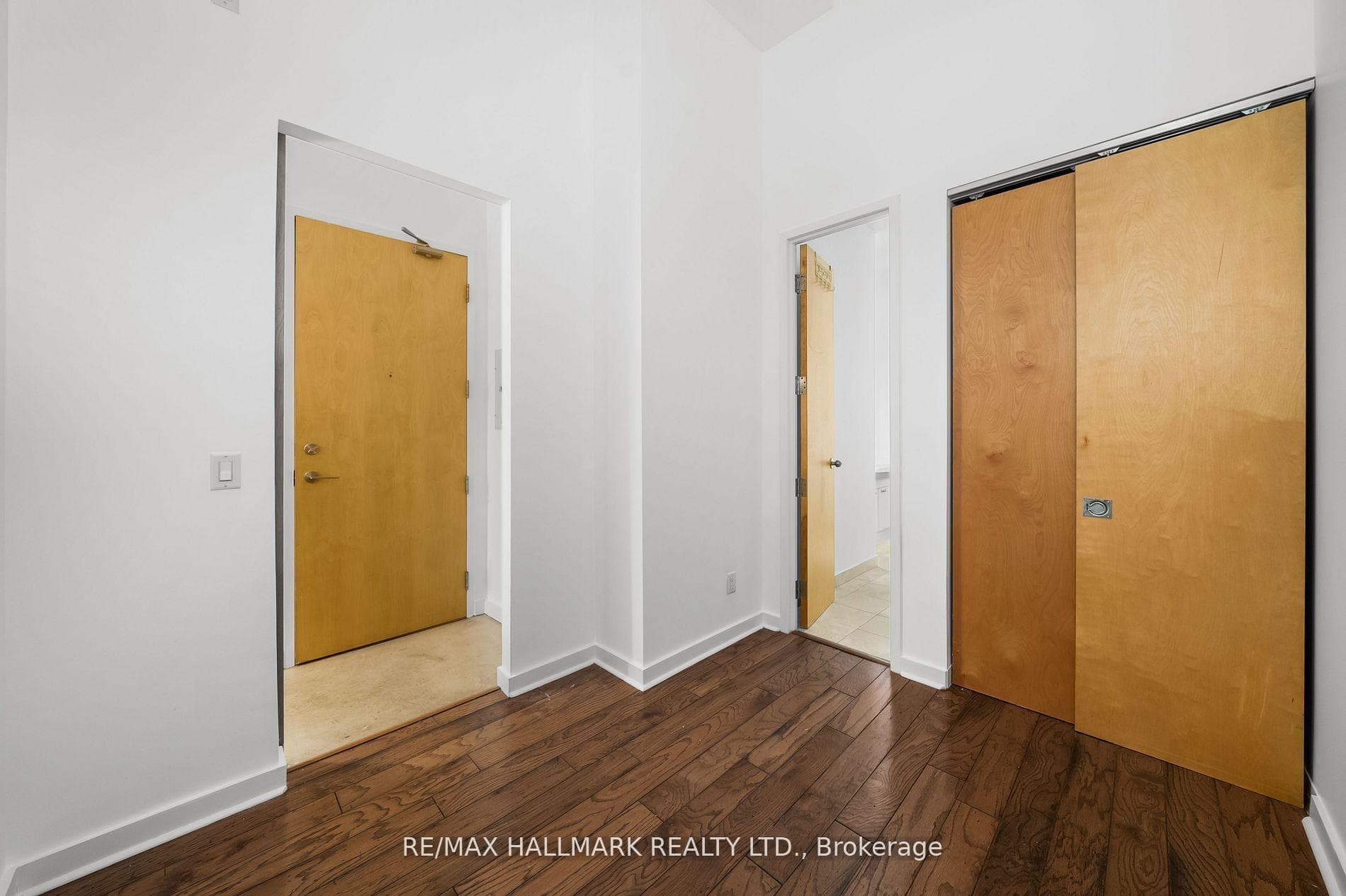 135 Dalhousie Street Unit 401 photo 18