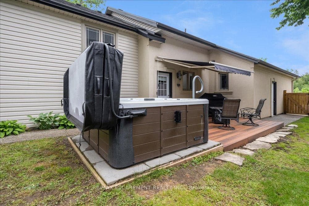 321 Mill Street photo 36