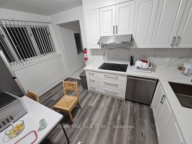 31 D'Arcy Street Unit 303 photo 4