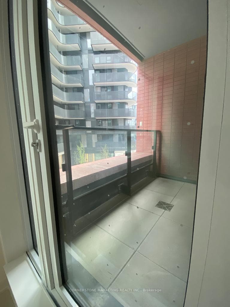 8 Tippett Road Unit 219 photo 8