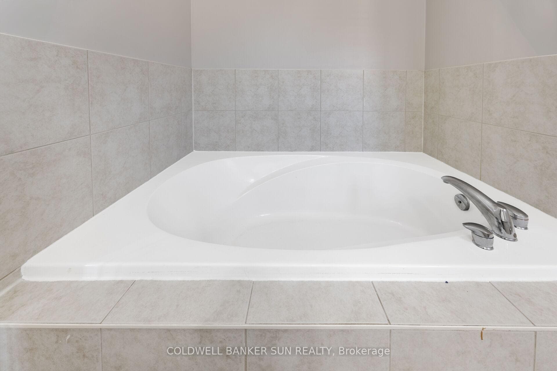 21 Sunnyview Road photo 33