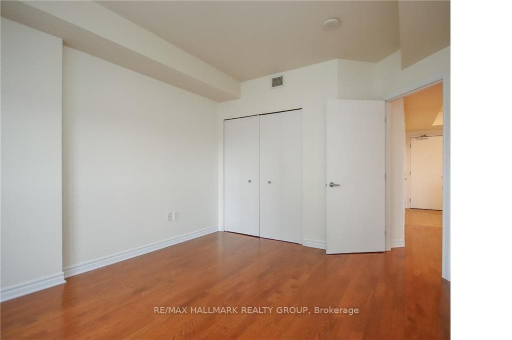 70 LANDRY Street Unit 908 photo 14