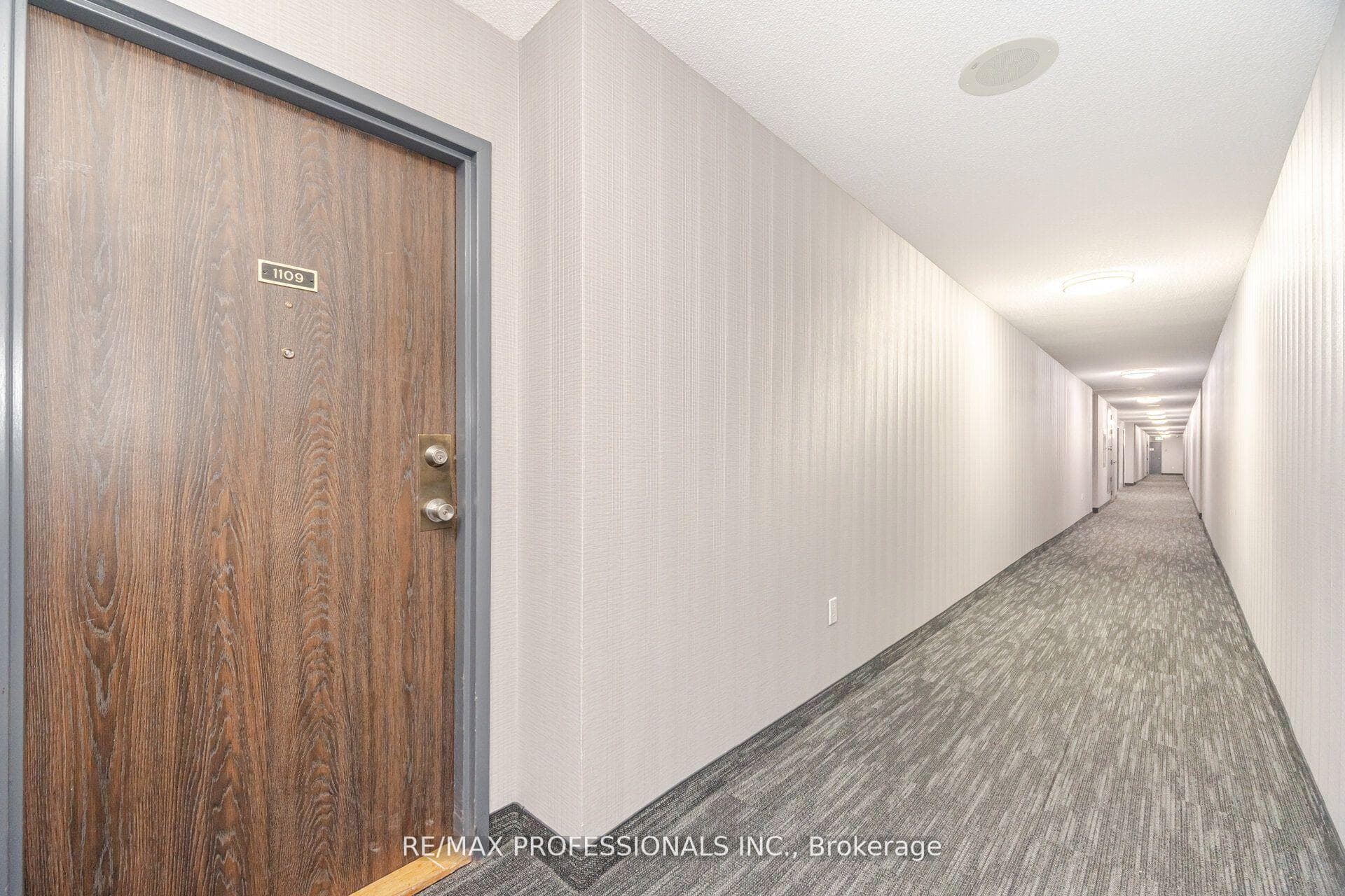 4 Kings Cross Road Unit 1109 photo 5