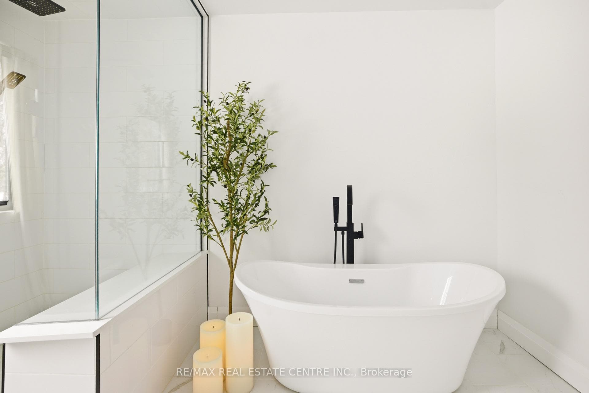 3441 Louis Lane photo 23
