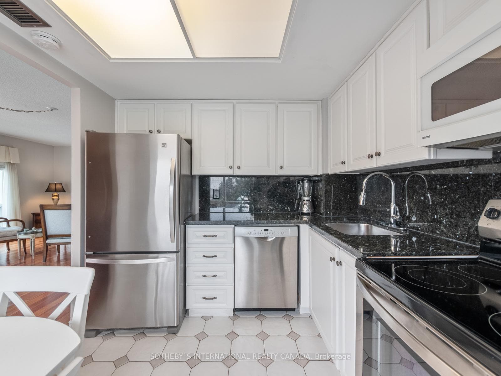 101 Subway Crescent Unit 311 photo 14