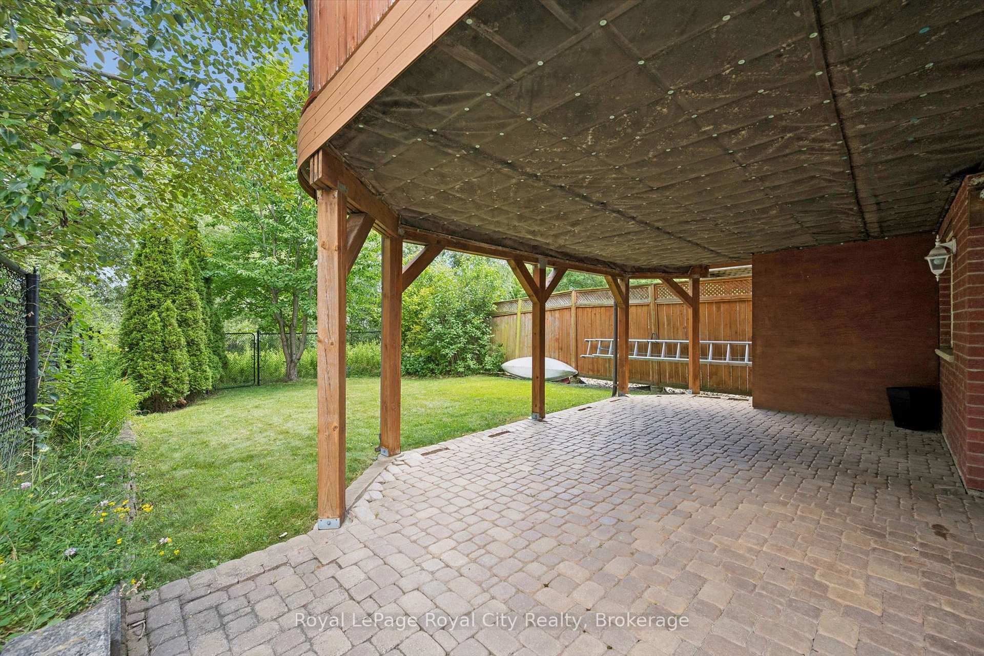 220 Carrington Drive photo 33