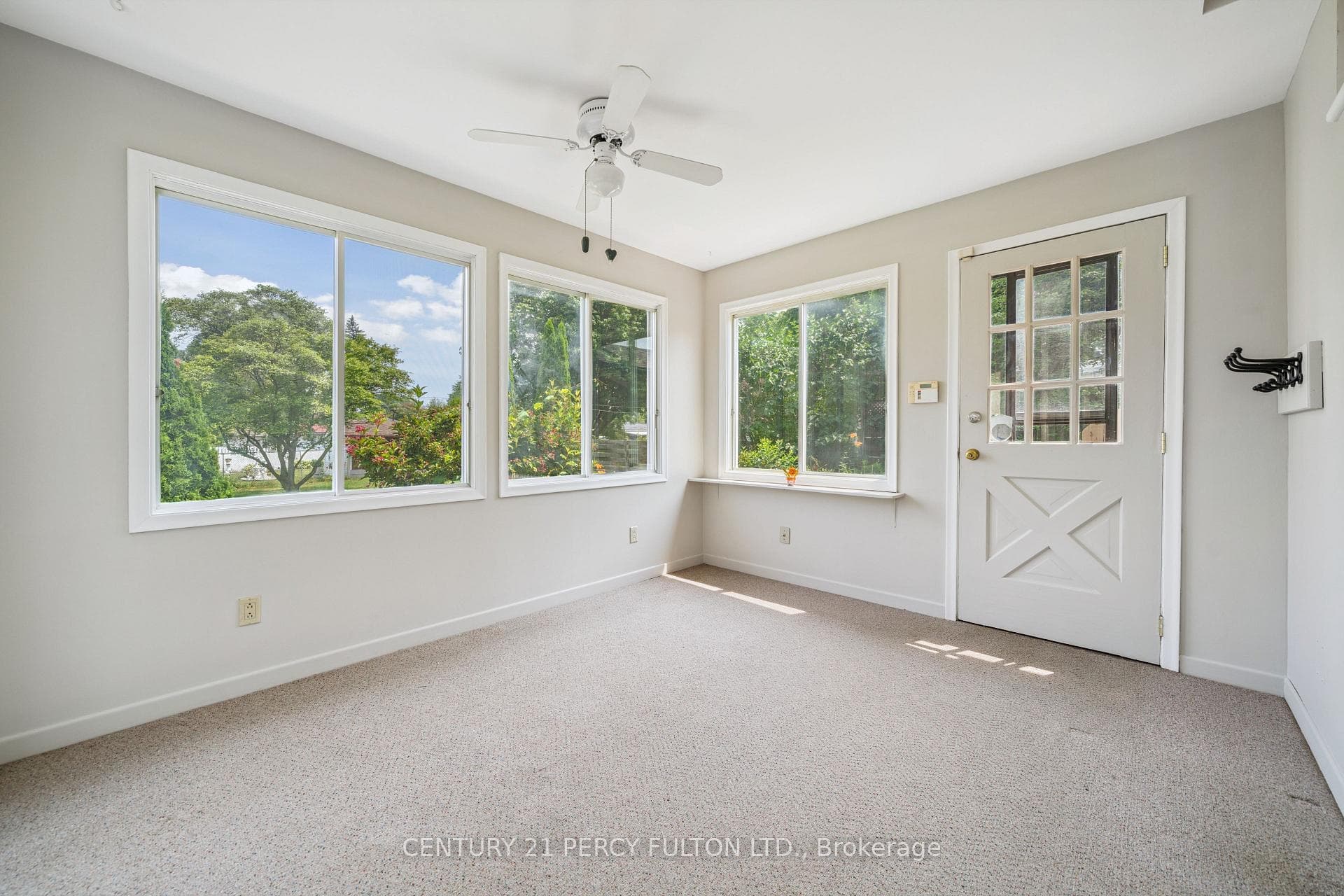 99 Kitchener Road photo 17