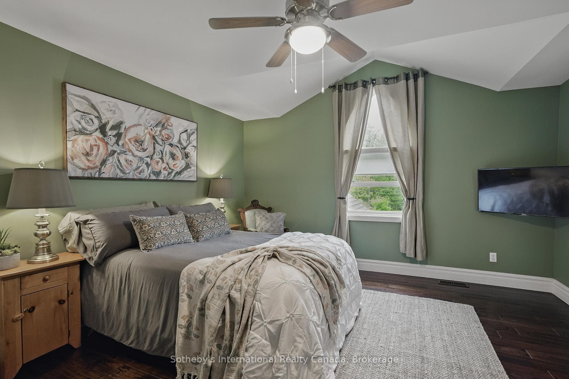 Upper Level Guest Bedroom #2