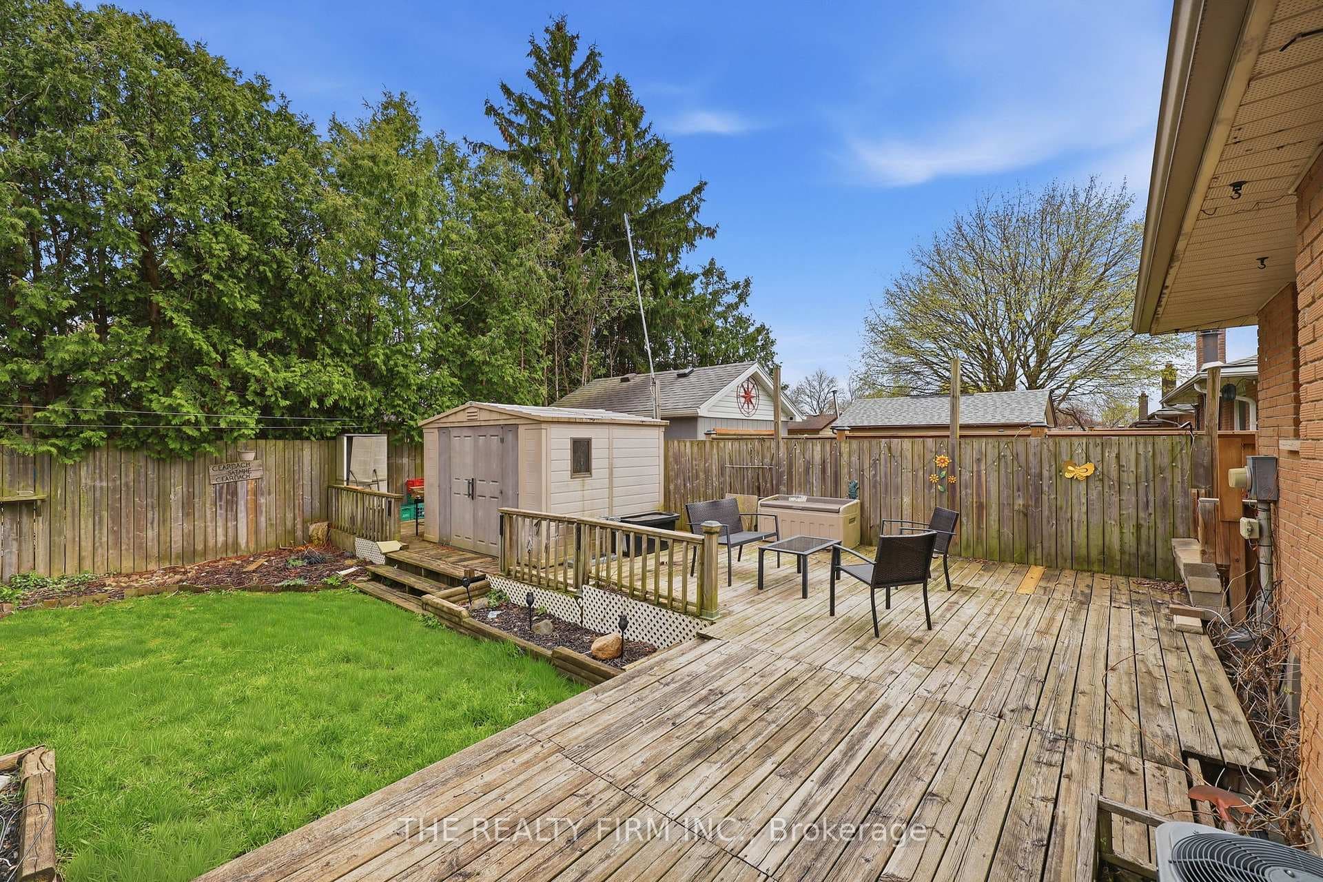 70 Talavera Crescent photo 39