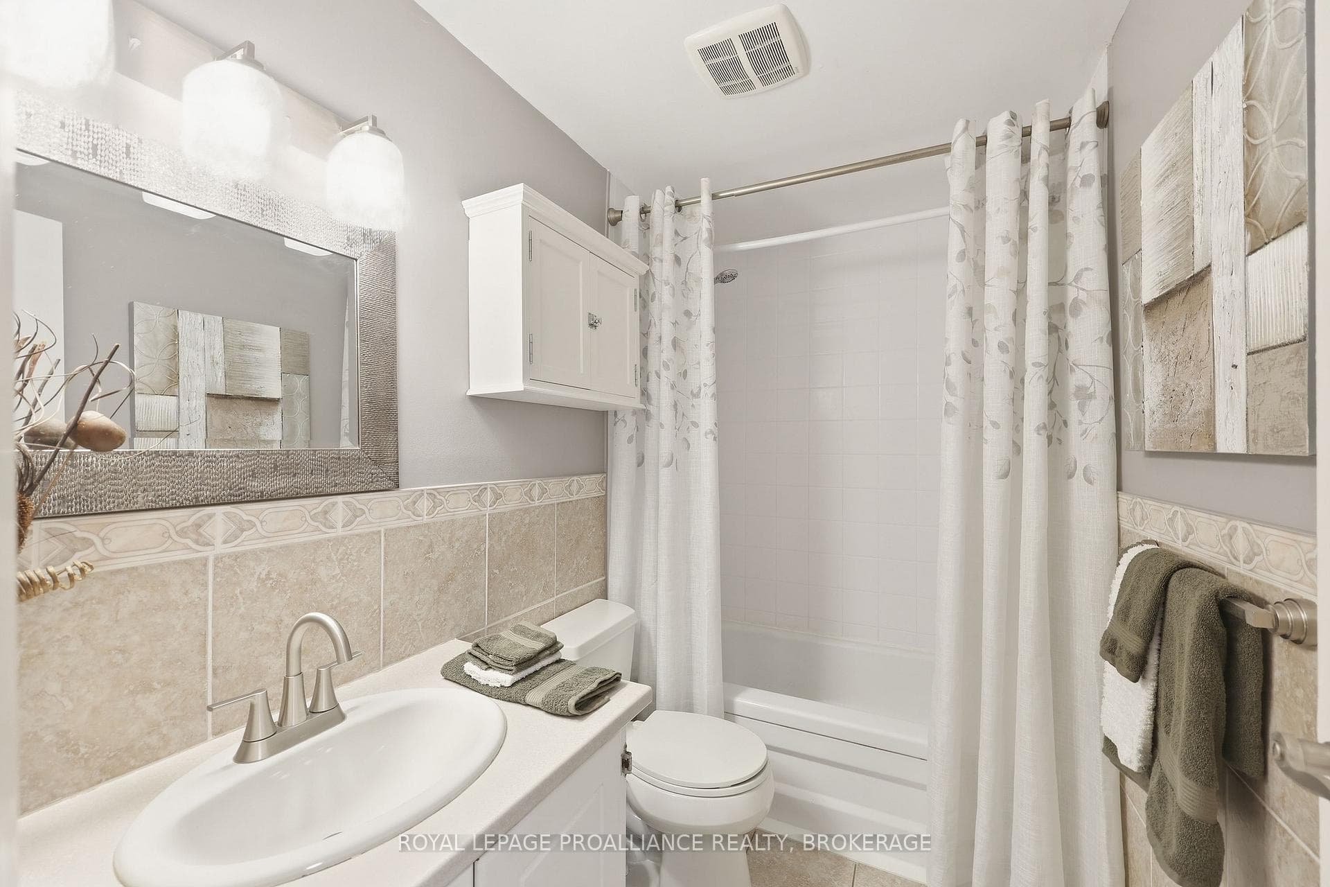 24 Glenarden Place photo 16