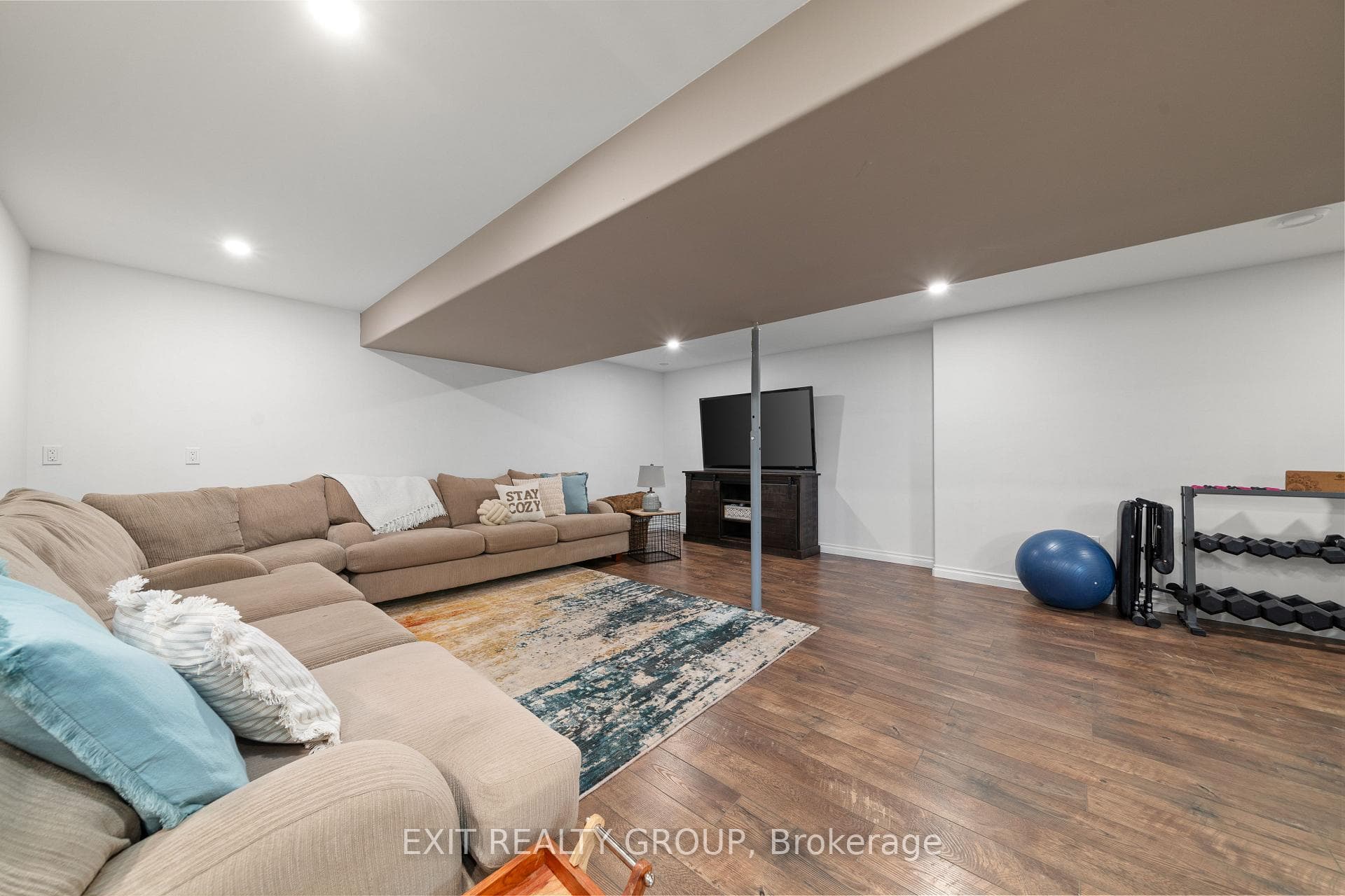 165 Sills Road photo 25
