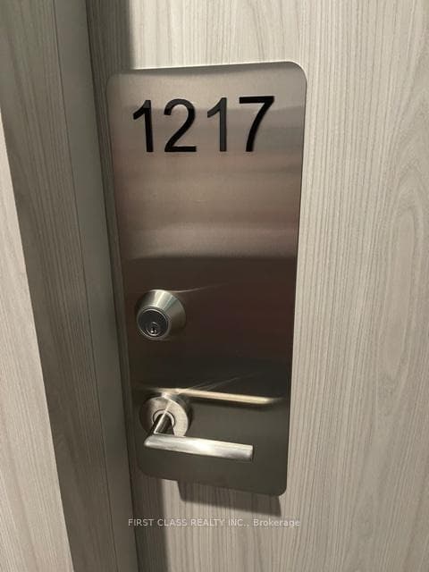 75 Canterbury Place Unit 1217 photo 1