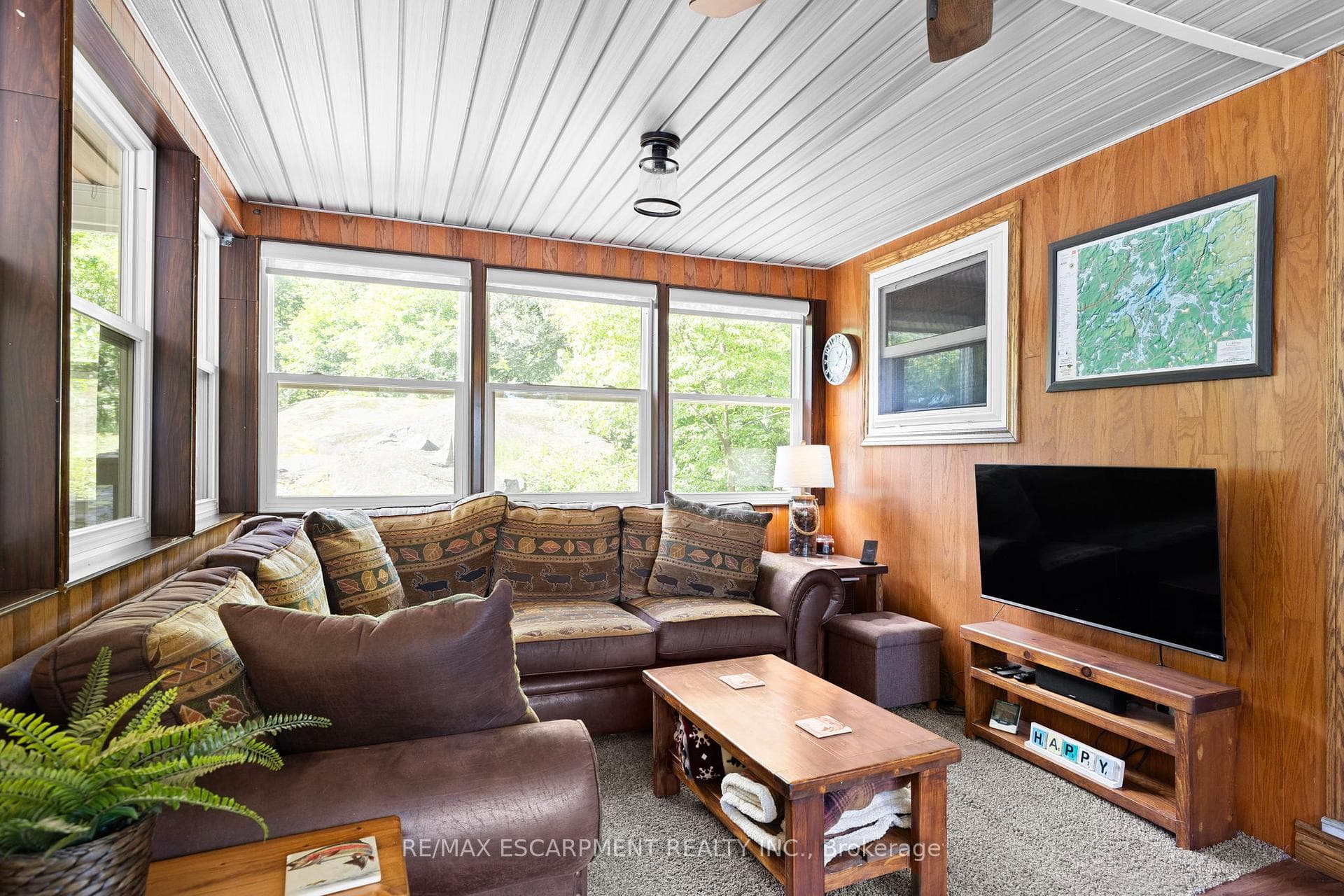 545 HURDVILLE Road photo 17