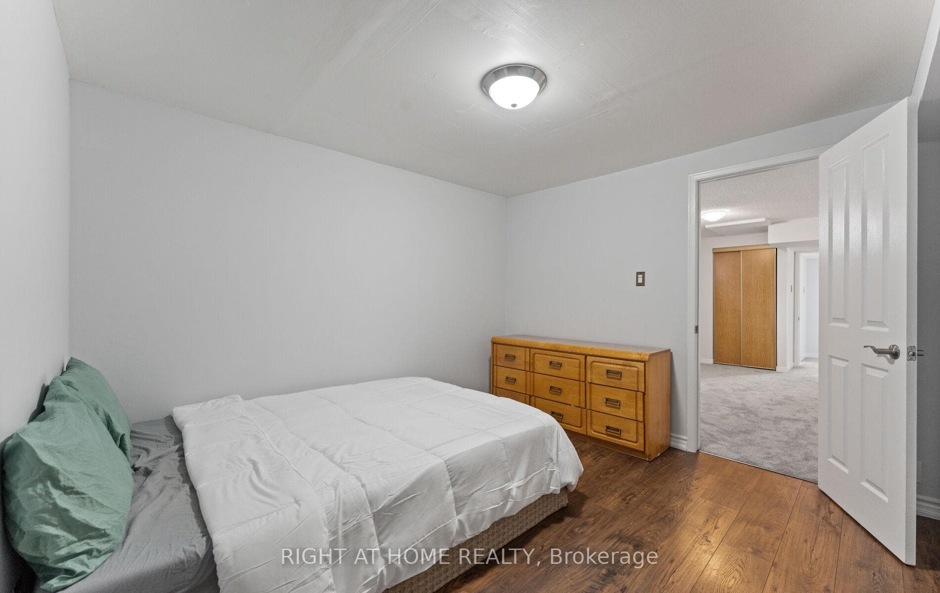56 Ferguson Drive photo 16
