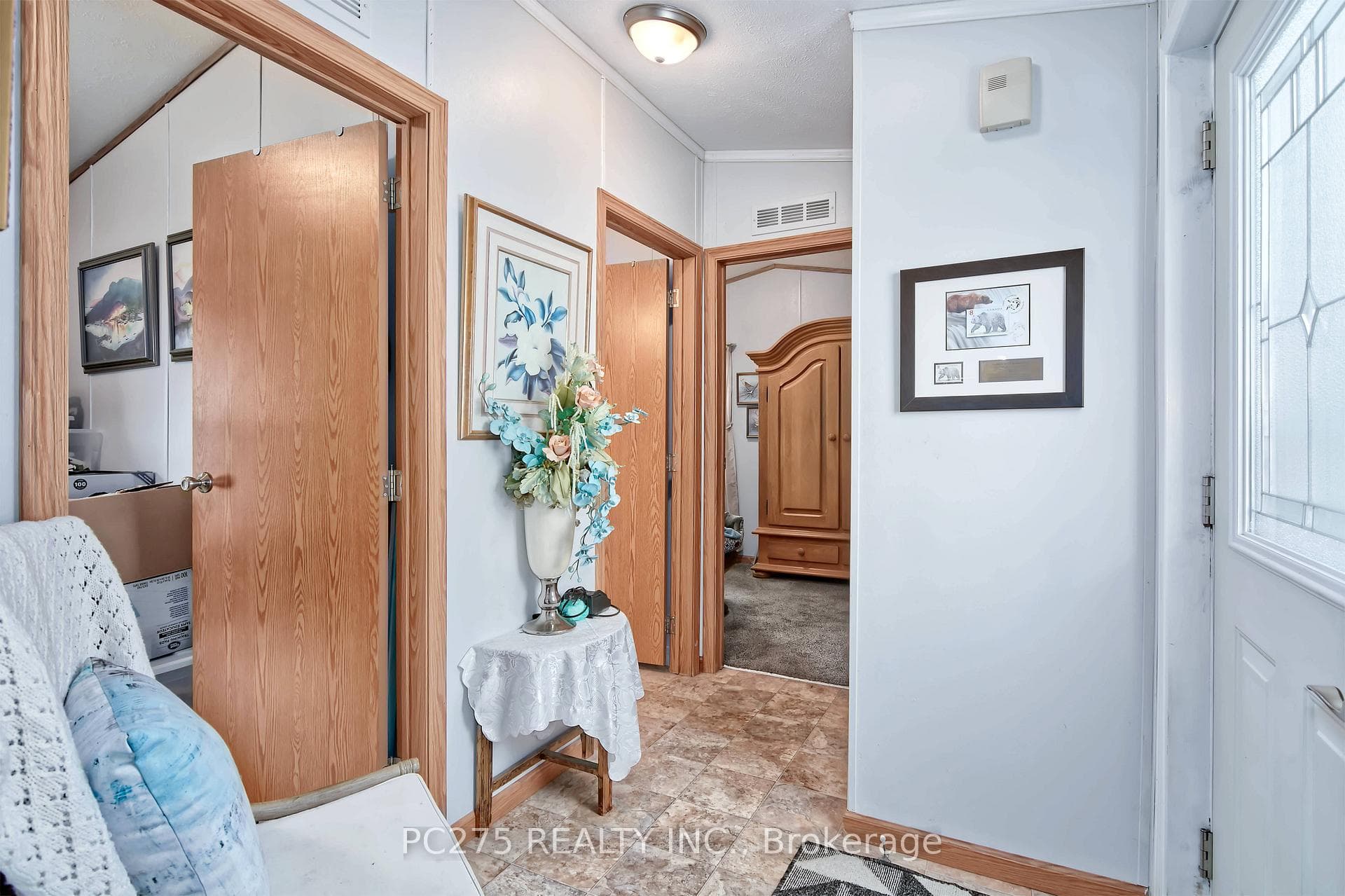 11981 Plank Road Unit 20 photo 9
