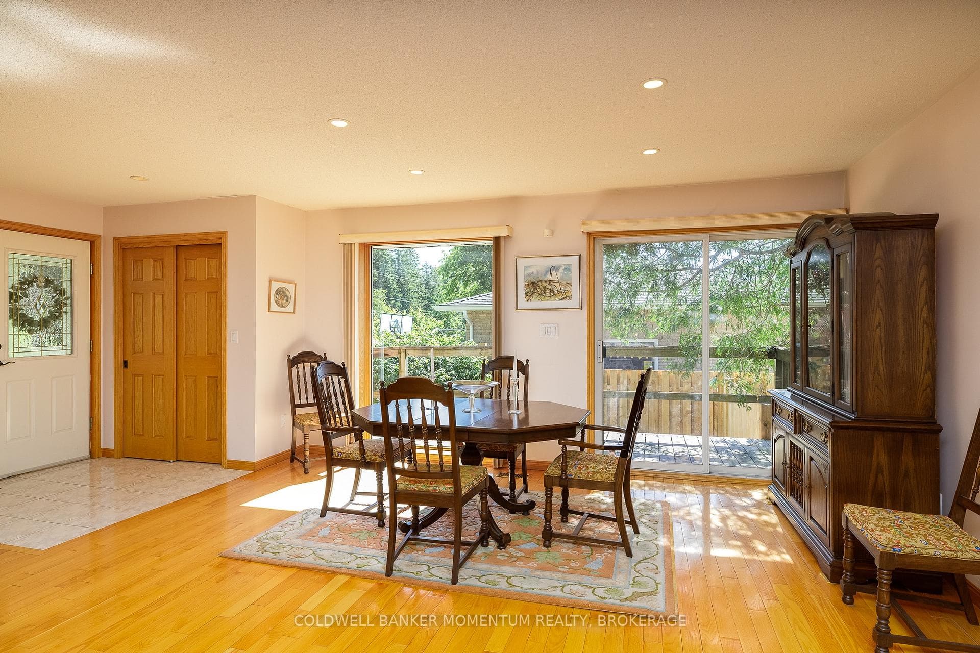 Glorious light thru patio drs and windows