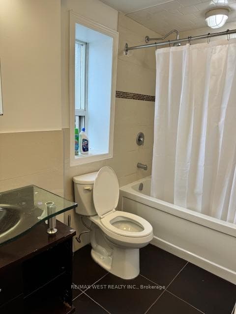 2696 St Clair Avenue Unit 2nd Flr photo 10