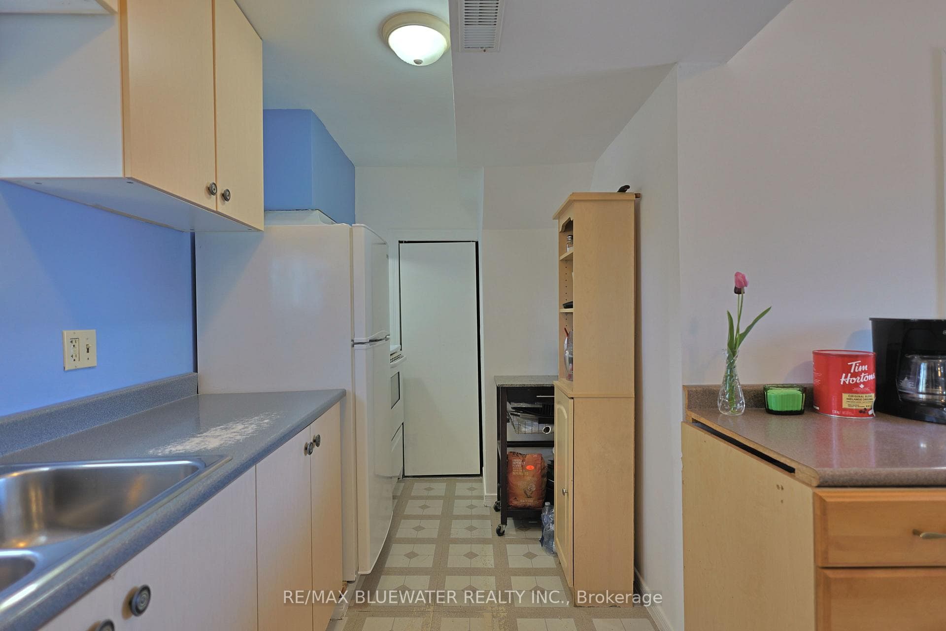 76 Franklin Street photo 36