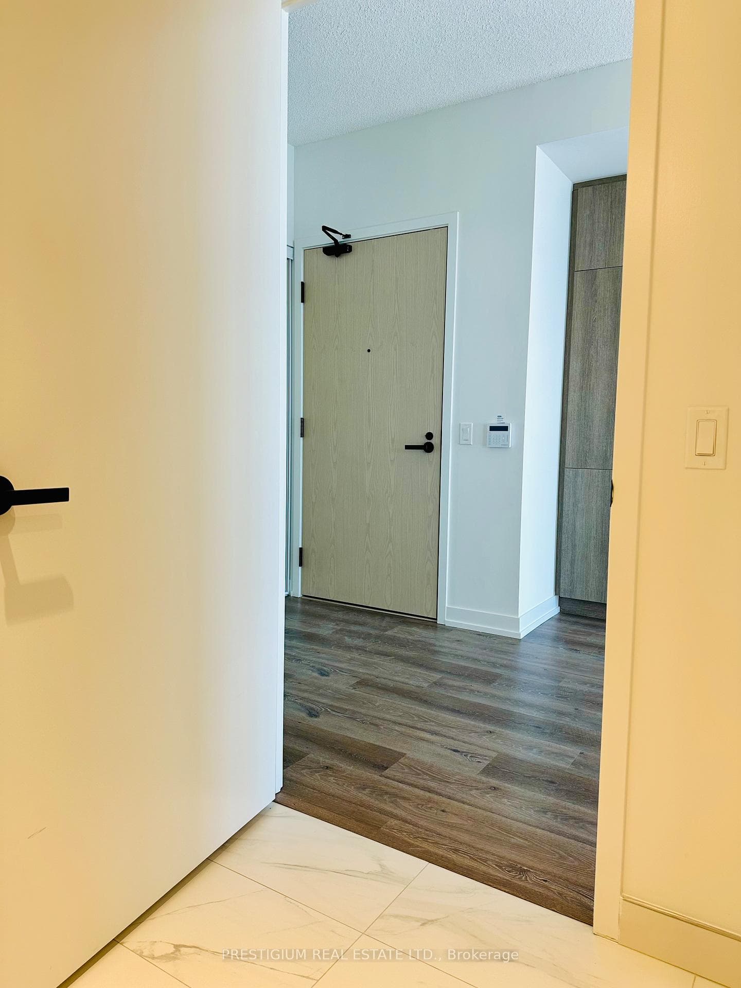 225 Commerce Street Unit 2607 photo 12