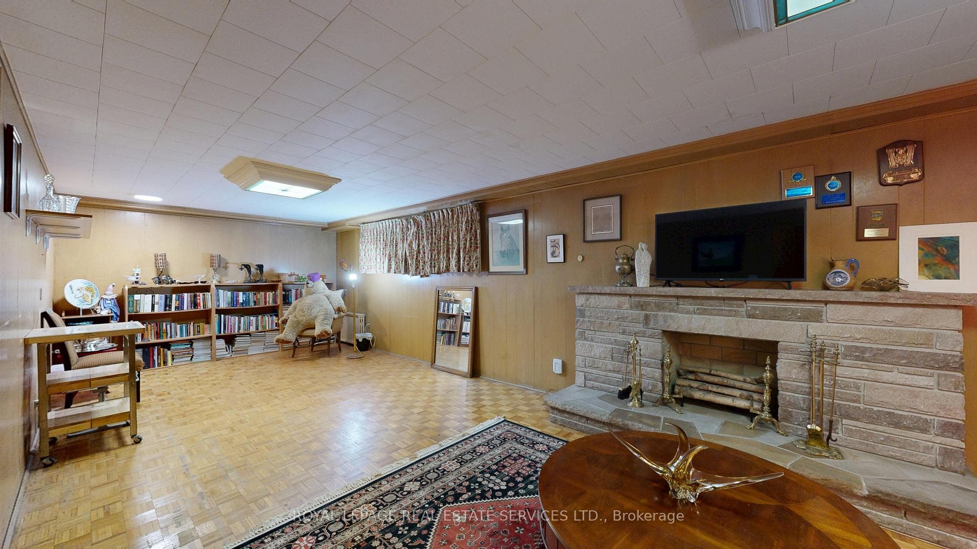 15 Cosmo Road photo 32
