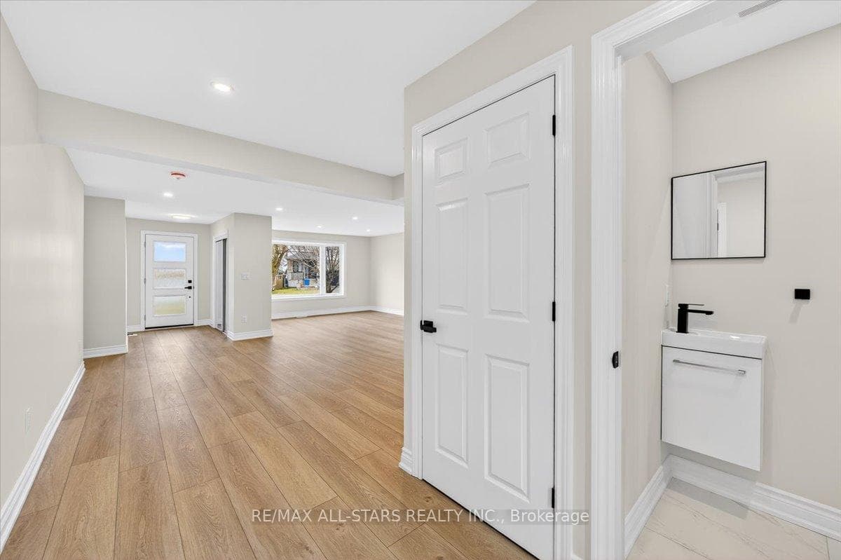 501 Lake Drive photo 36