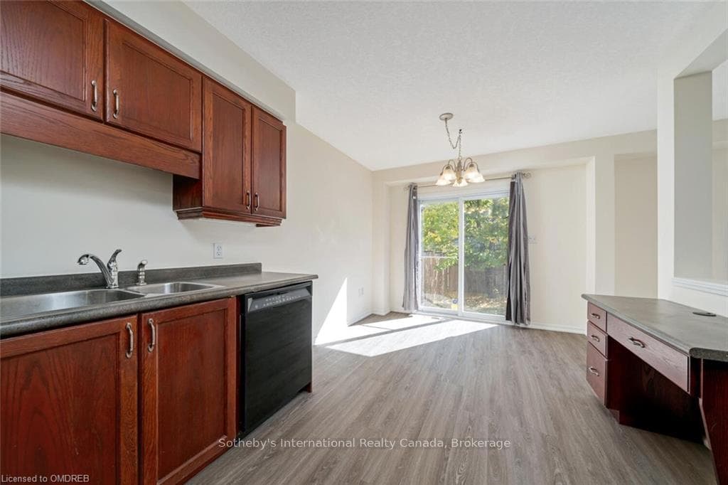 571 WILD IRIS Avenue photo 14