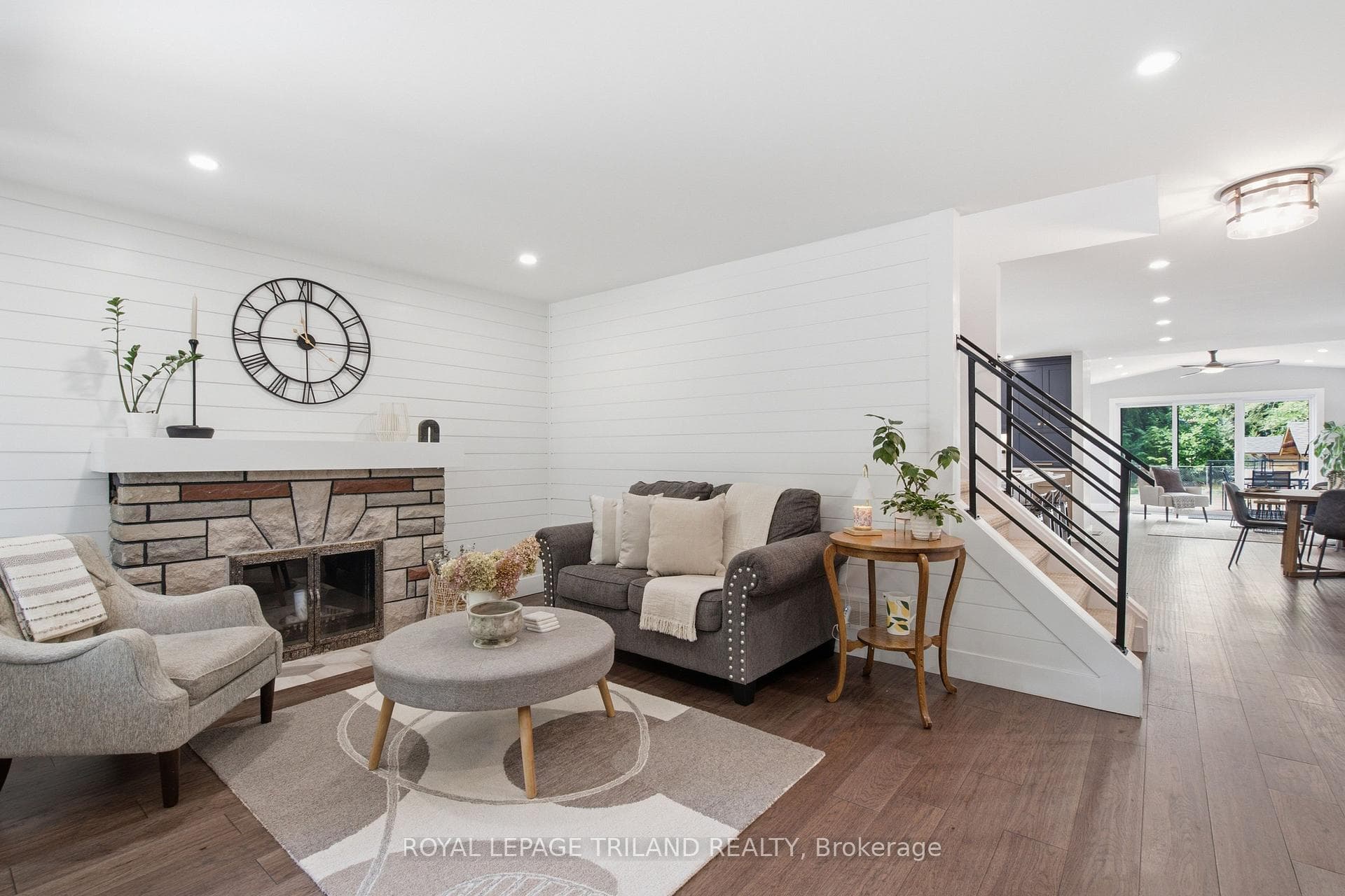 279 Stephen Street photo 6