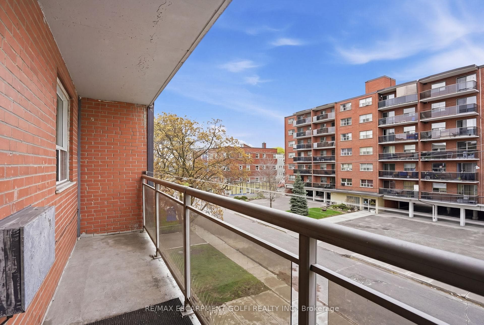 30 Summit Avenue Unit 303 photo 18