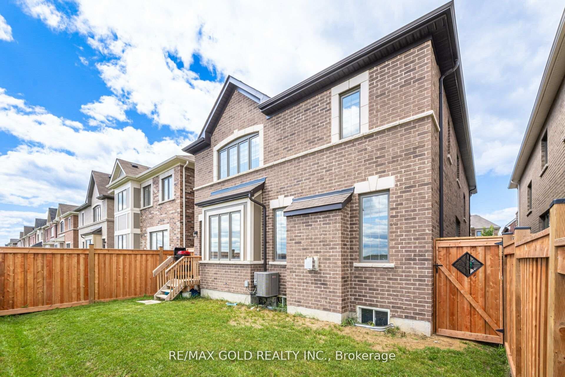 35 Eberly Woods Drive photo 40