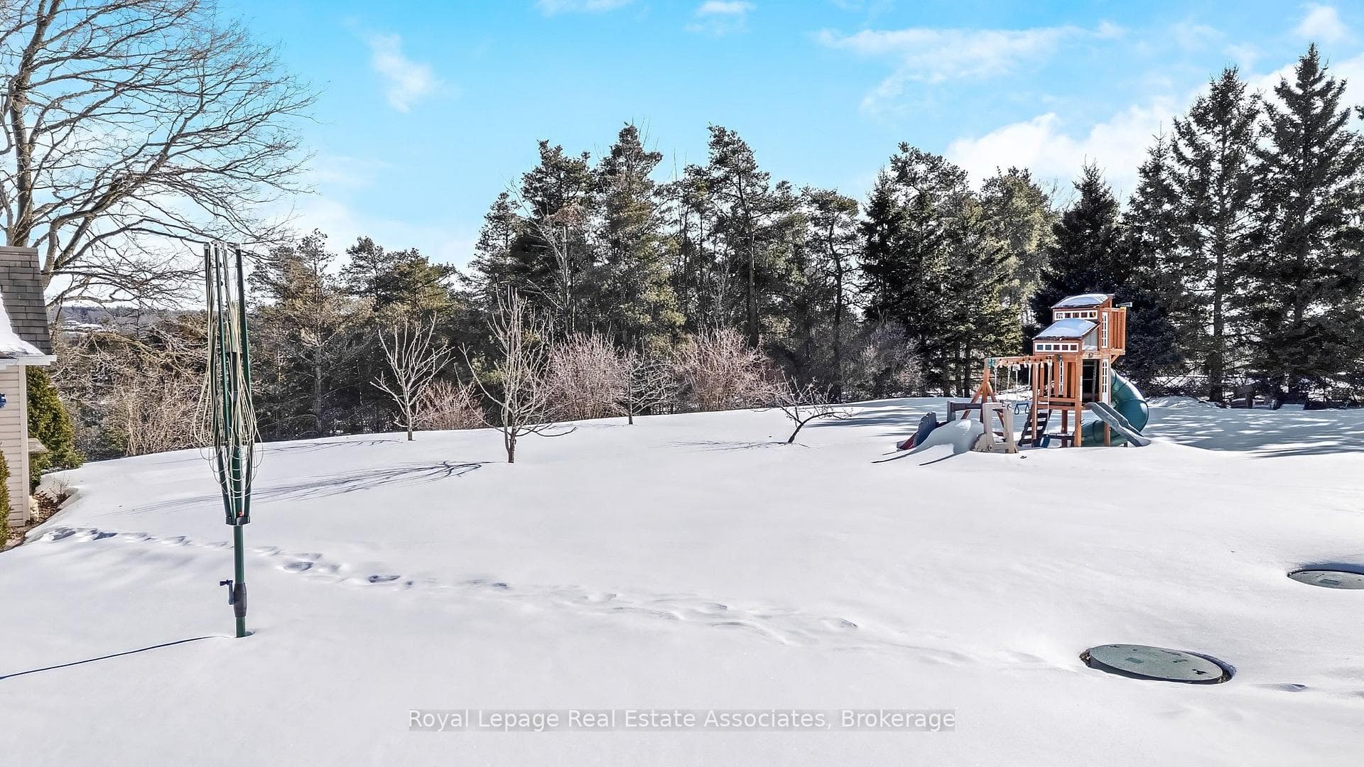 10 Kildare Drive photo 36