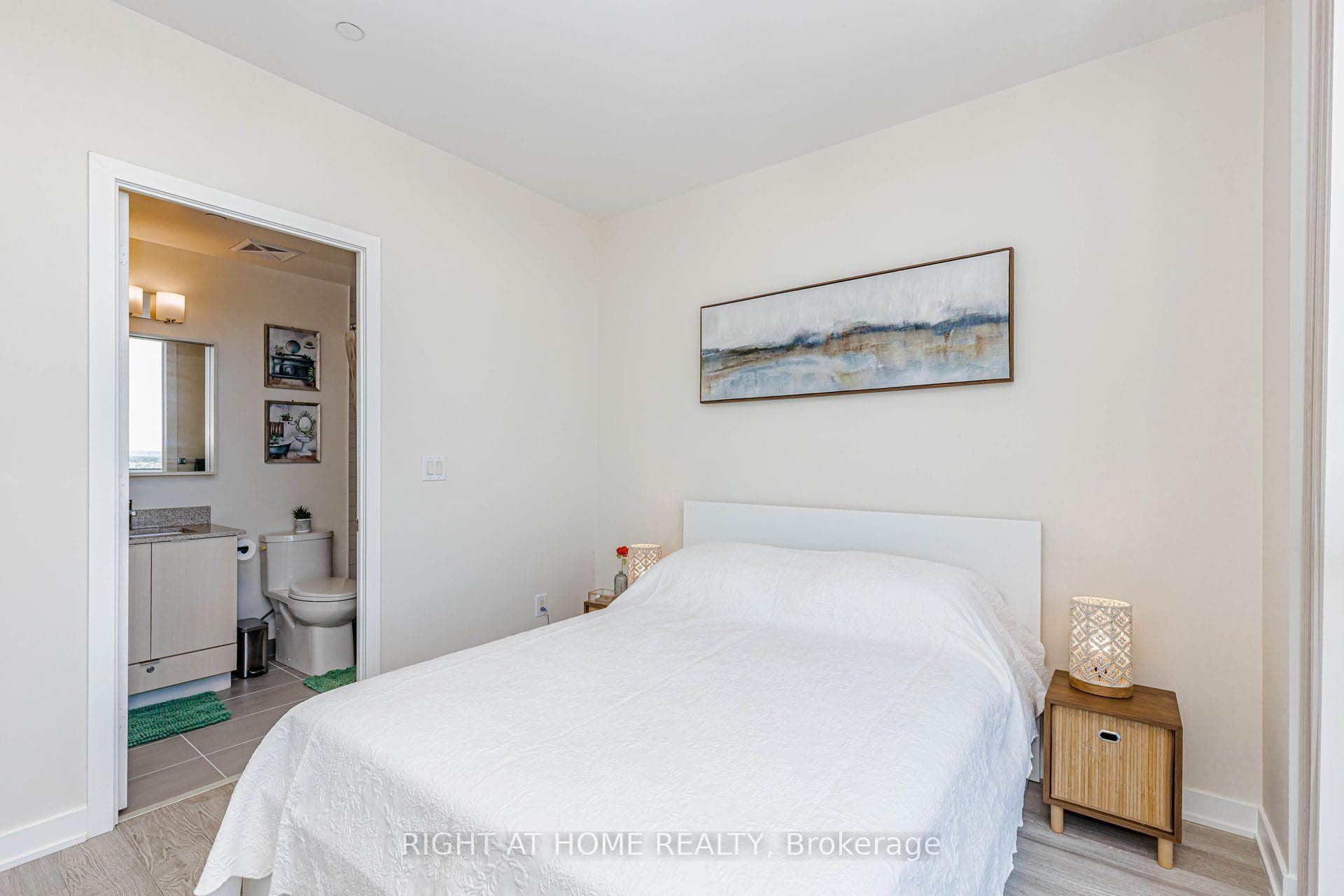 4633 Glen Erin Drive Unit 2 photo 24