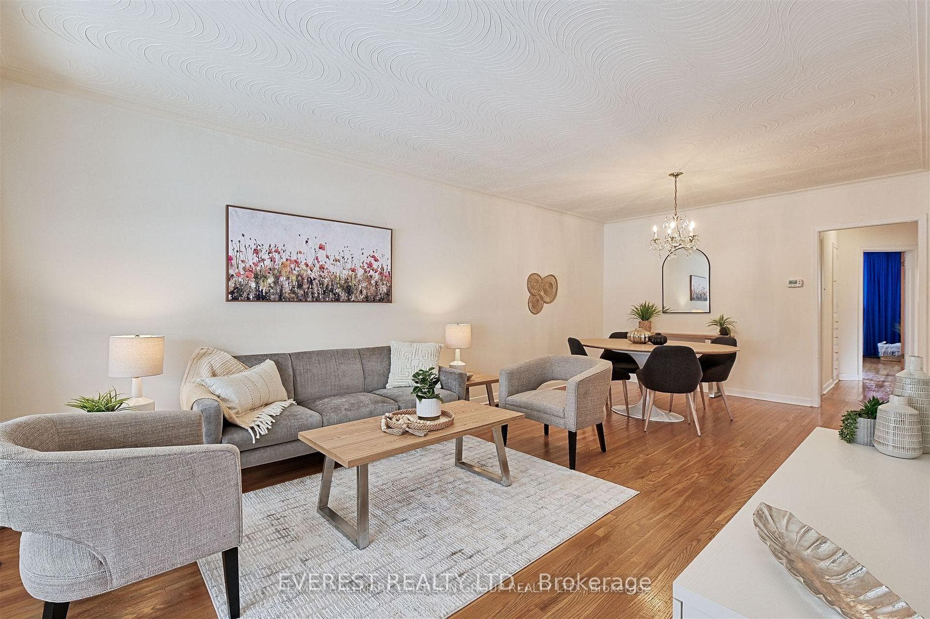 99 Rochman Boulevard photo 24