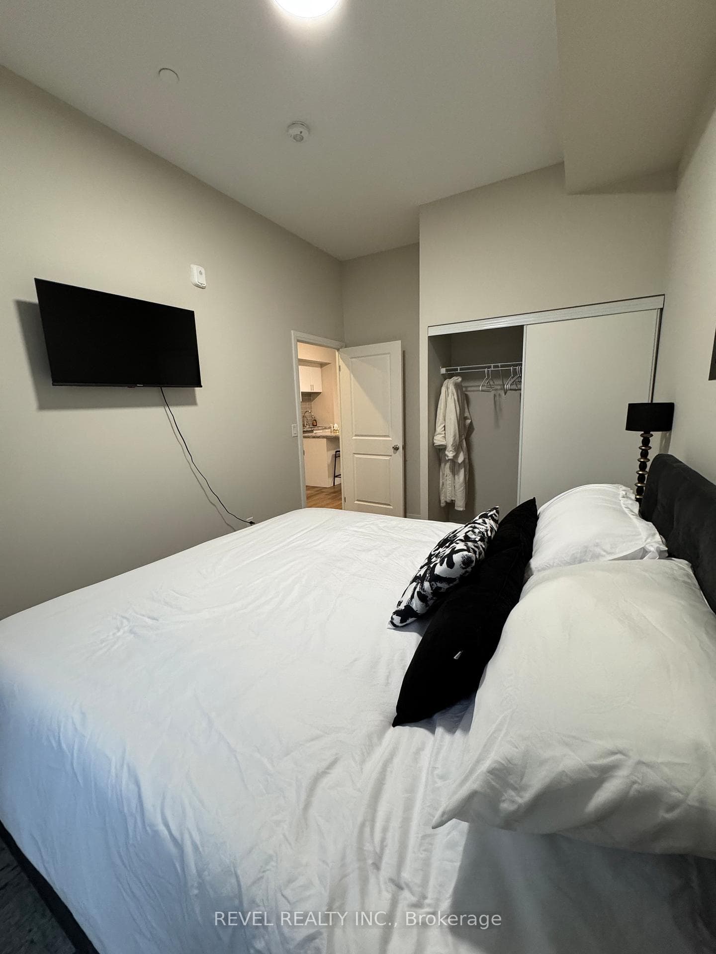 50 Herrick Avenue Unit UP49 photo 11