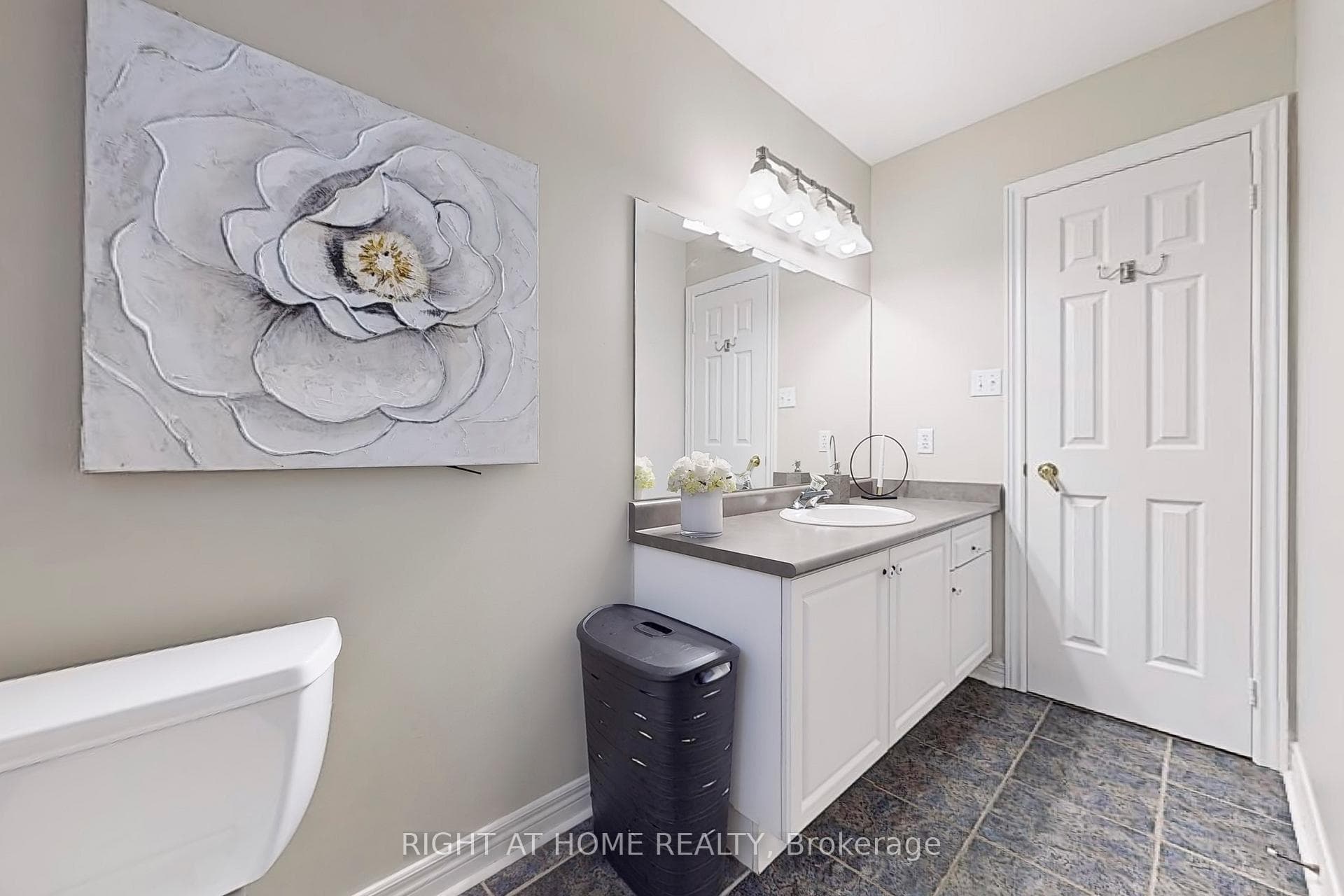 49 Giotto Crescent photo 24