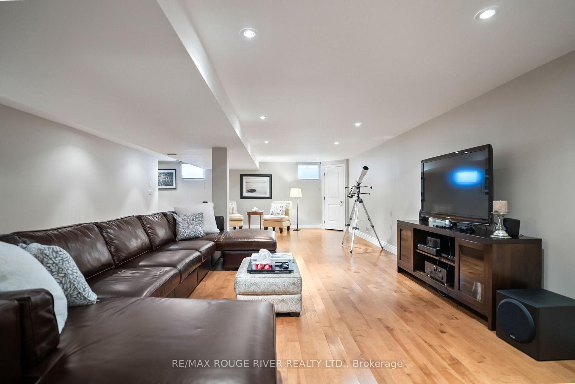 33 Wakeford Road photo 24