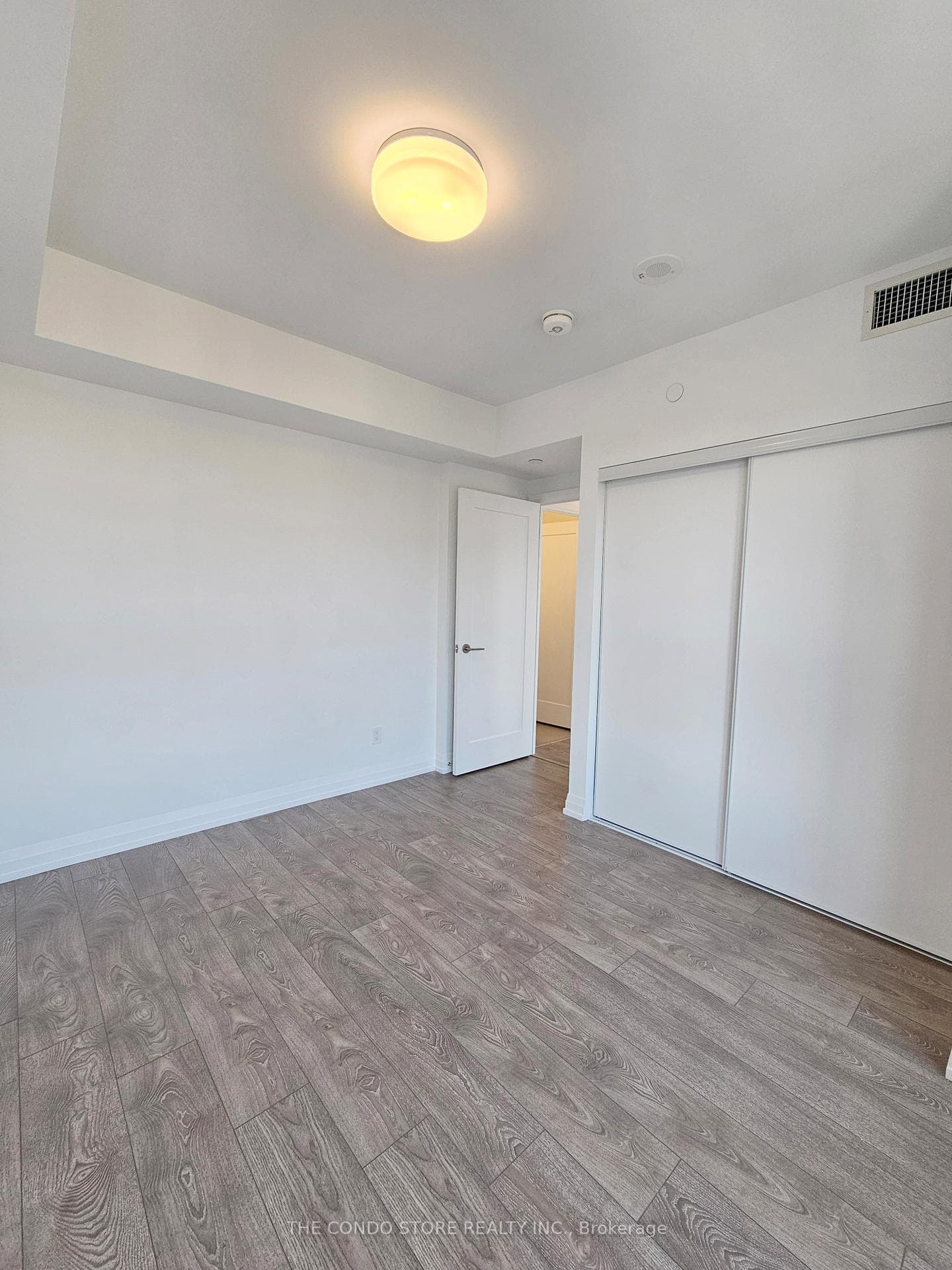 286 Main Street Unit 2503 photo 11