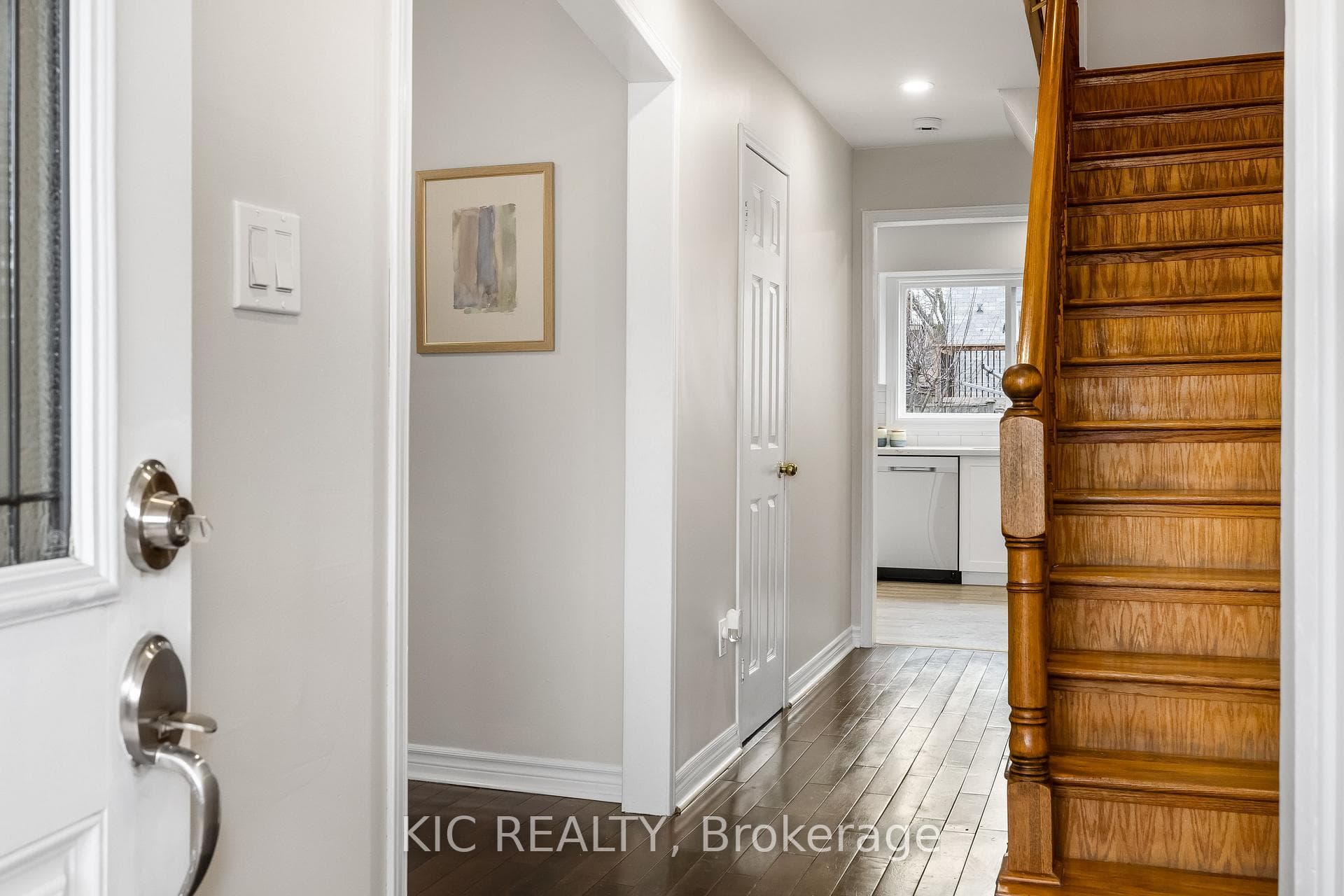 174 Ravenscroft Road photo 6
