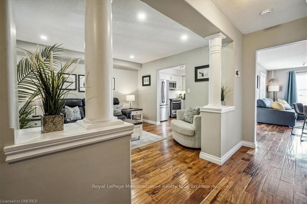 239 JOLLIFFE Avenue photo 10