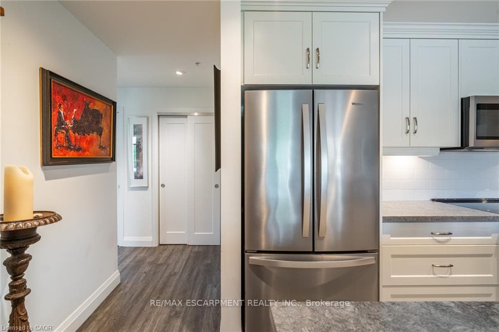 30 Hamilton Street Unit 213 photo 22