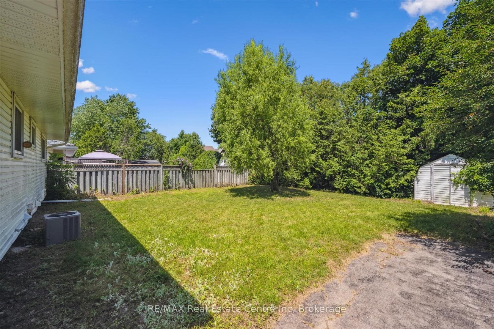 72 Ferndale Avenue photo 23