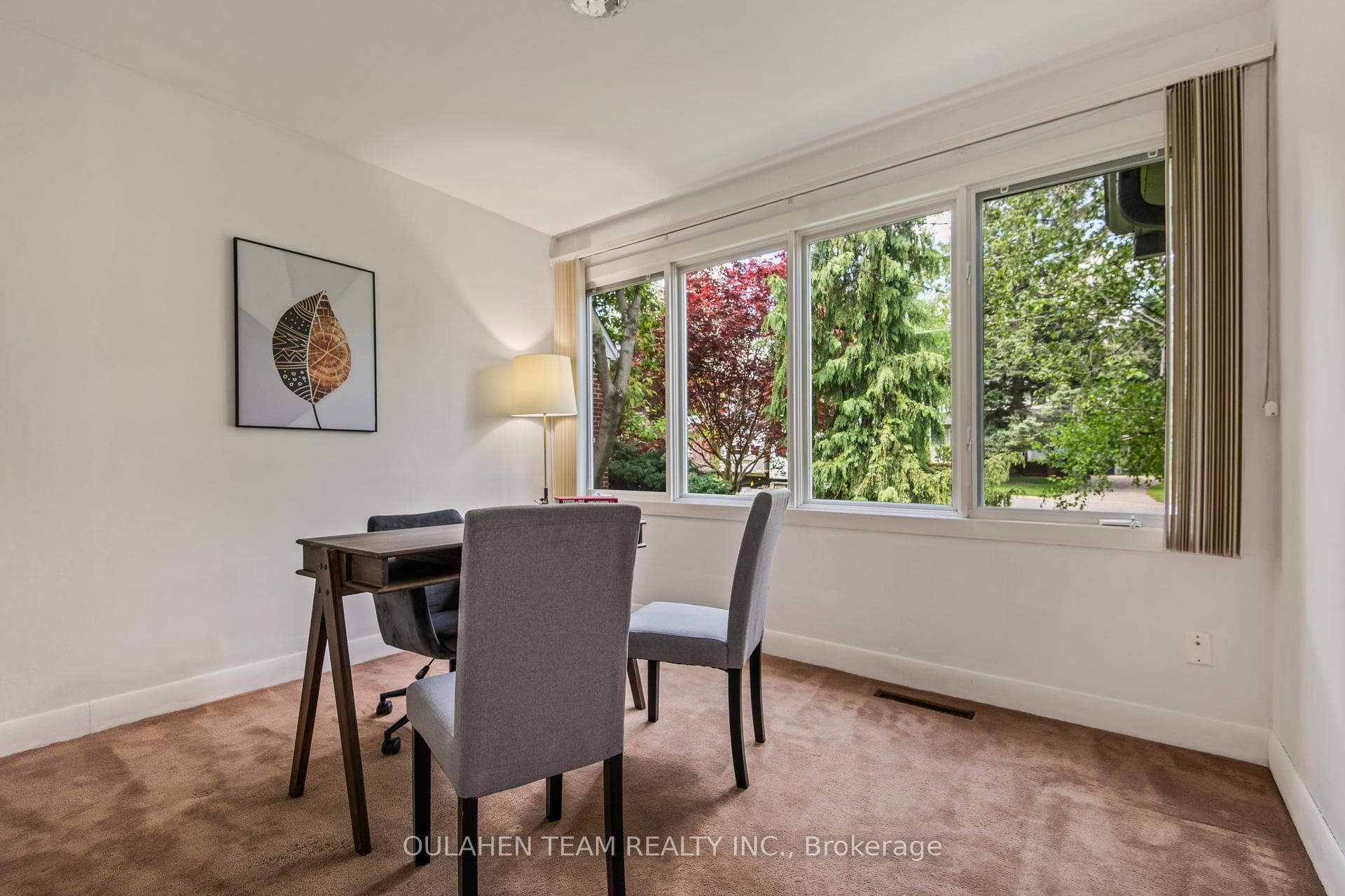 17 Wentworth Avenue photo 10