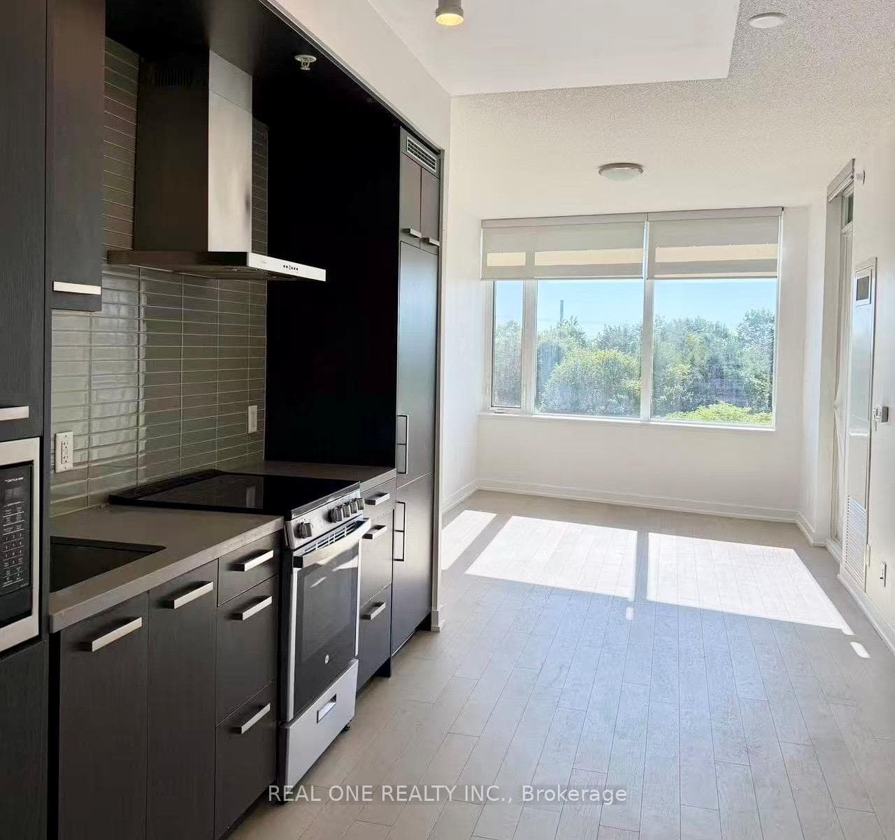 120 Bayview Avenue Unit N410 photo 3