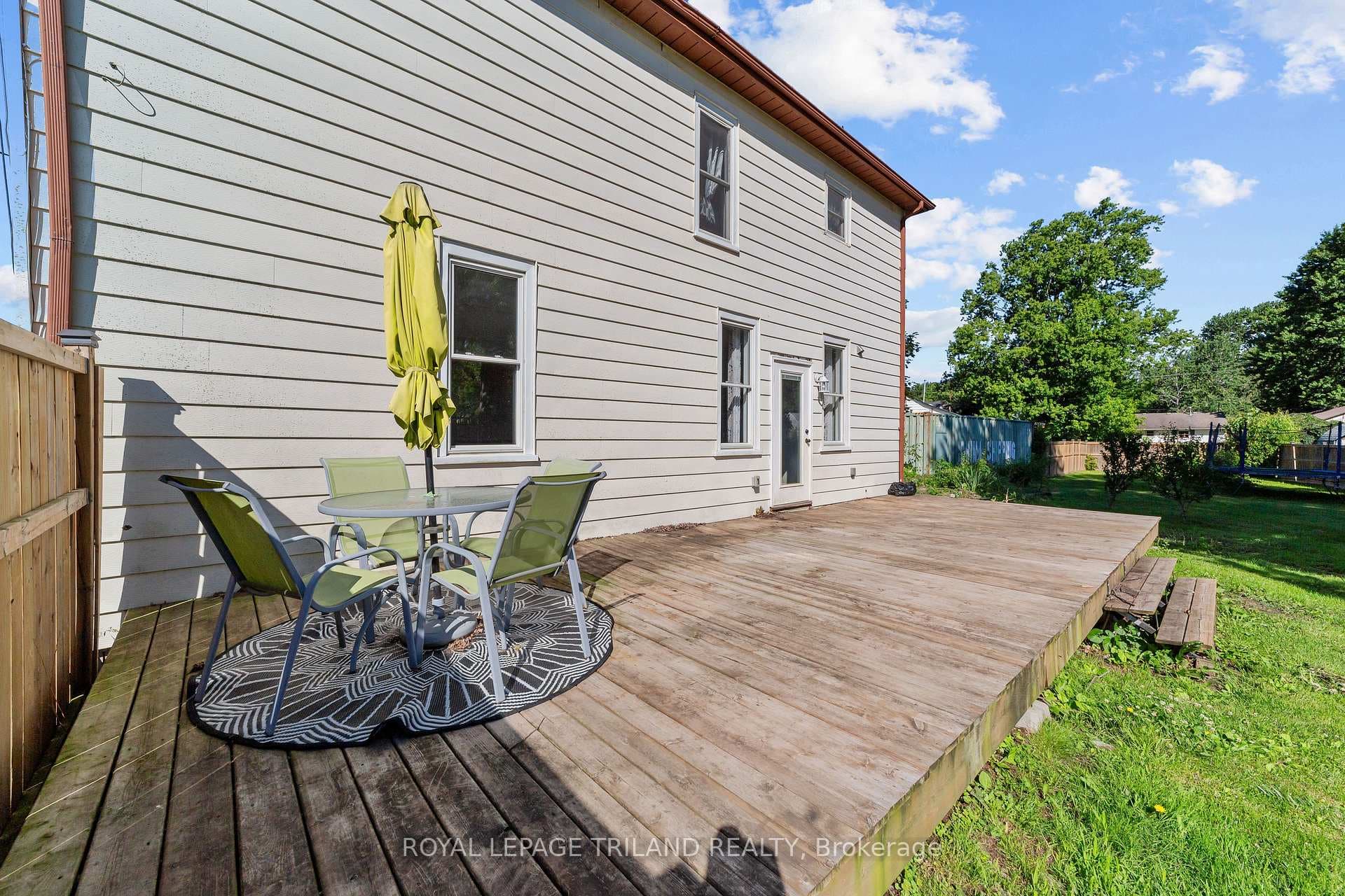 15 Dundas Street photo 12