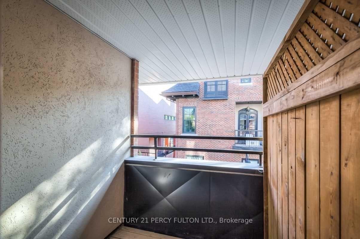 232 St George Street Unit TH22 photo 18