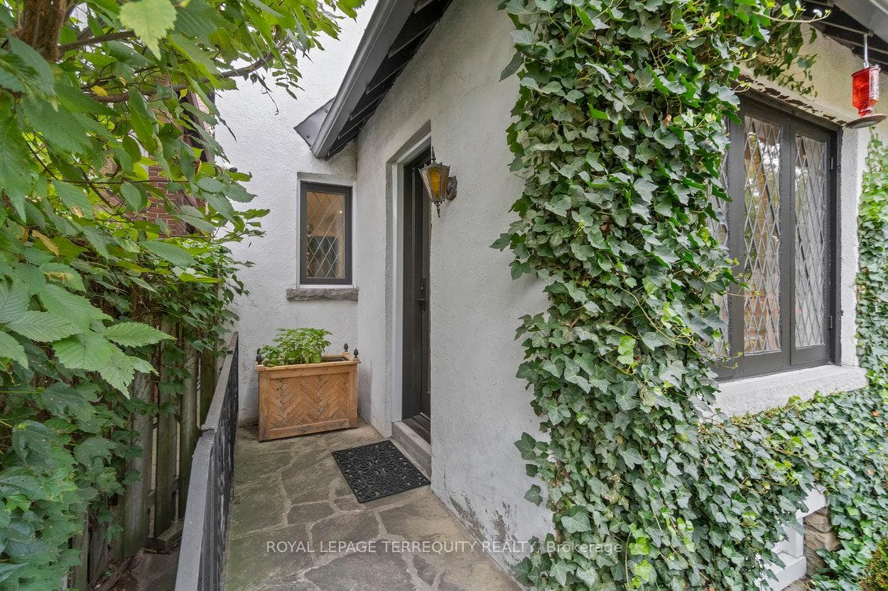 27 Jackson Avenue photo 31