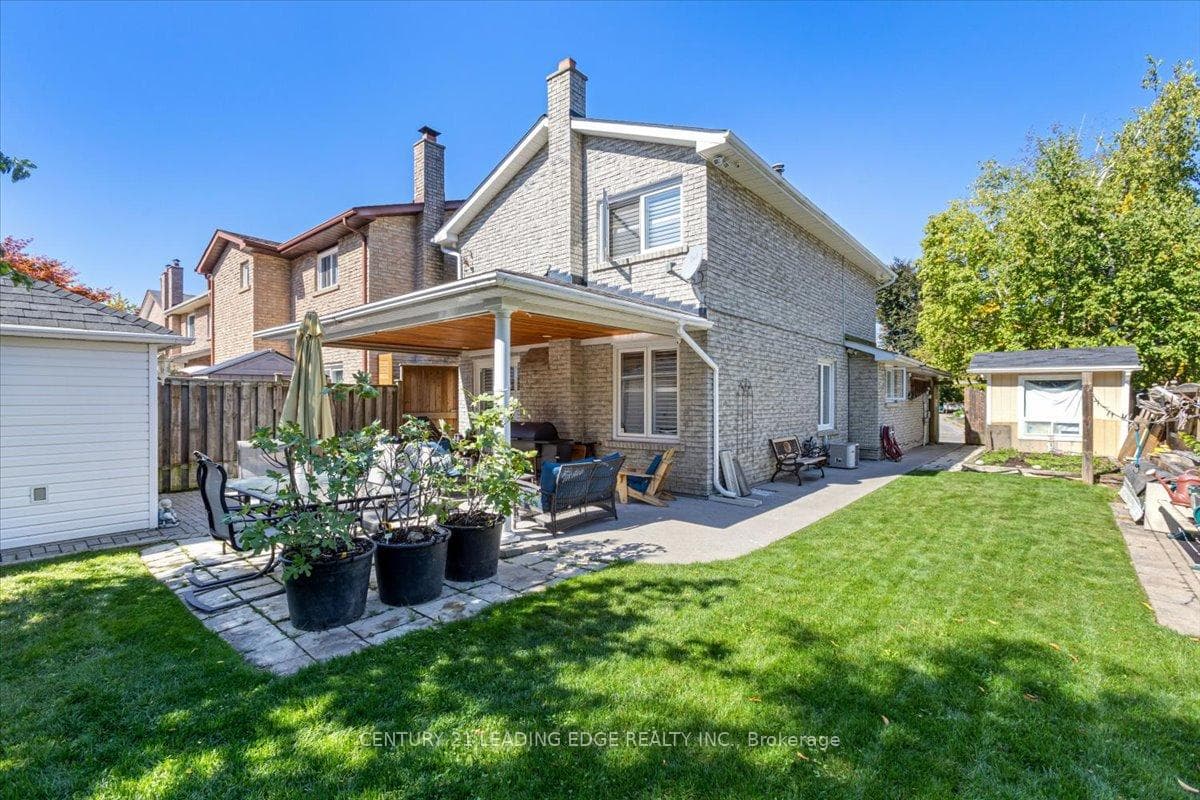 69 PARKINSON Road photo 31