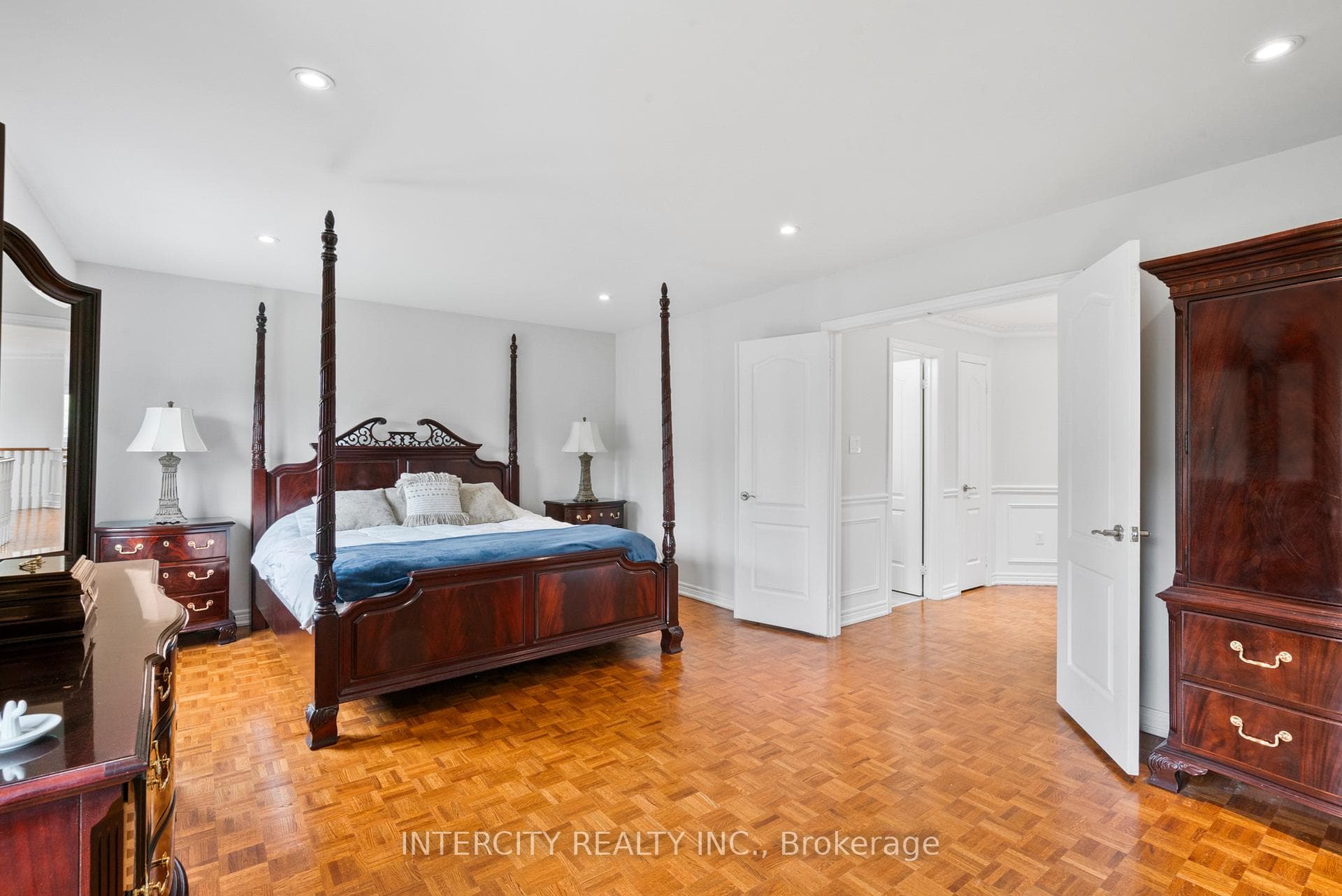 414 Cunningham Drive photo 24