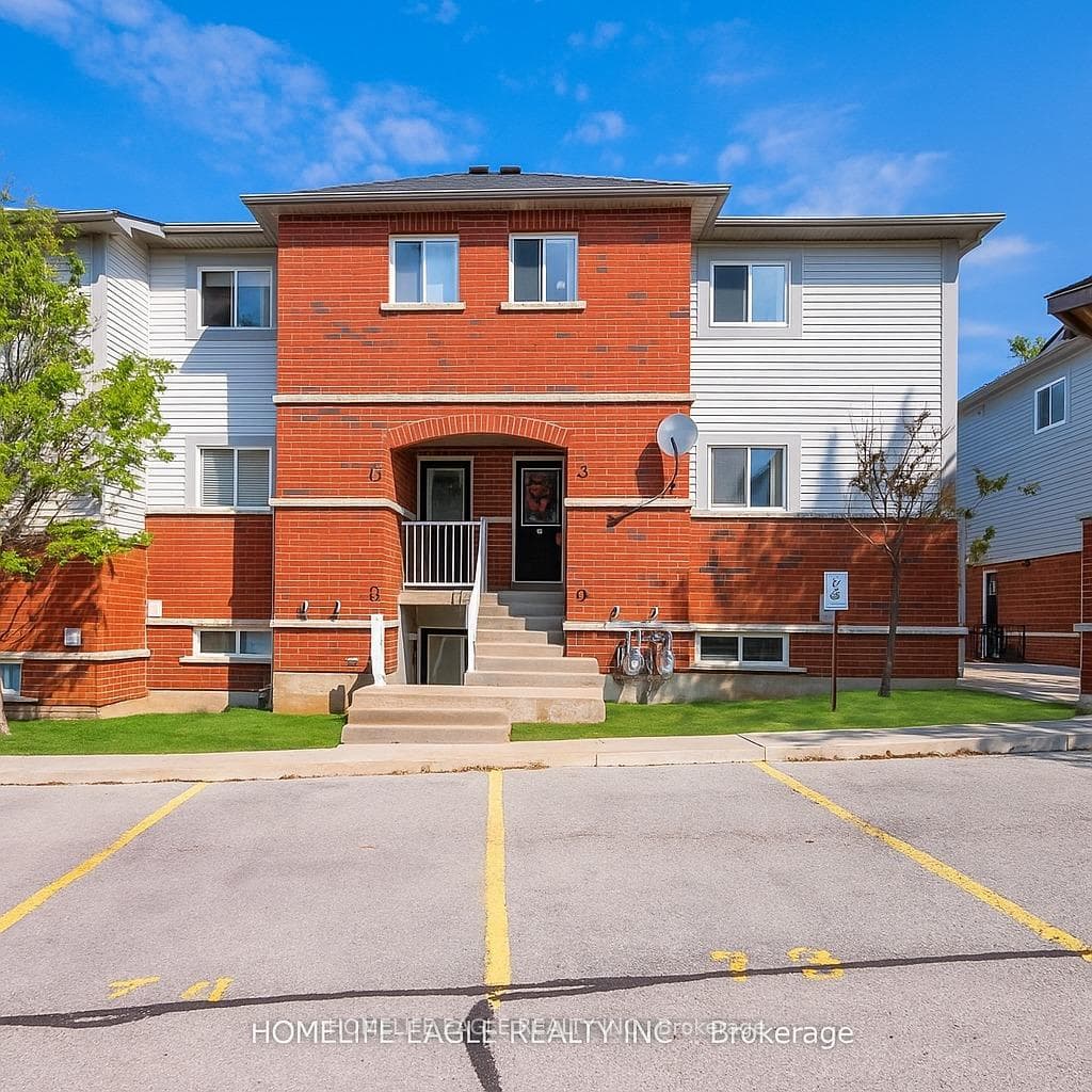 235 Ferndale Drive Unit 13 photo 1