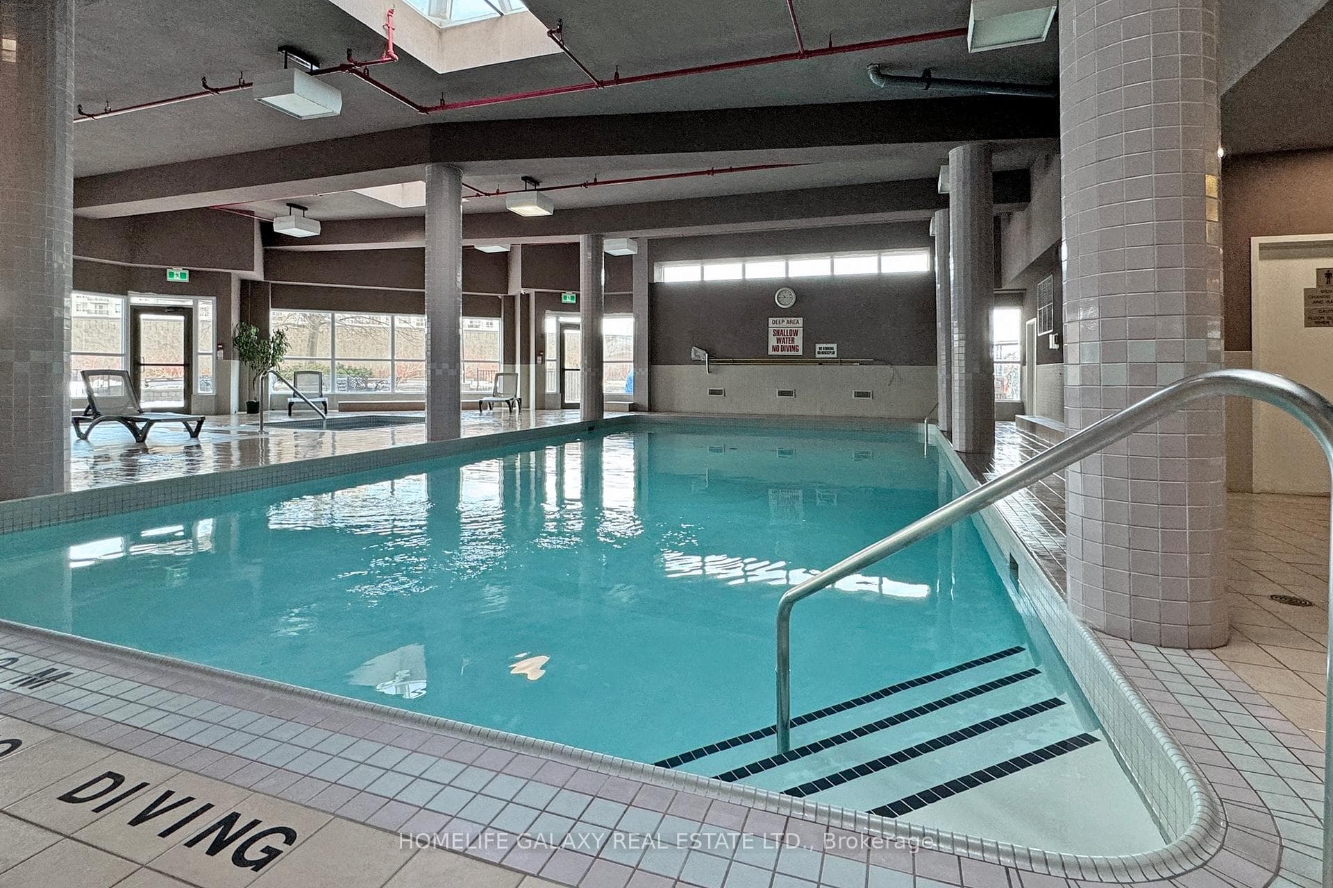 3231 Eglinton Avenue Unit 807 photo 35